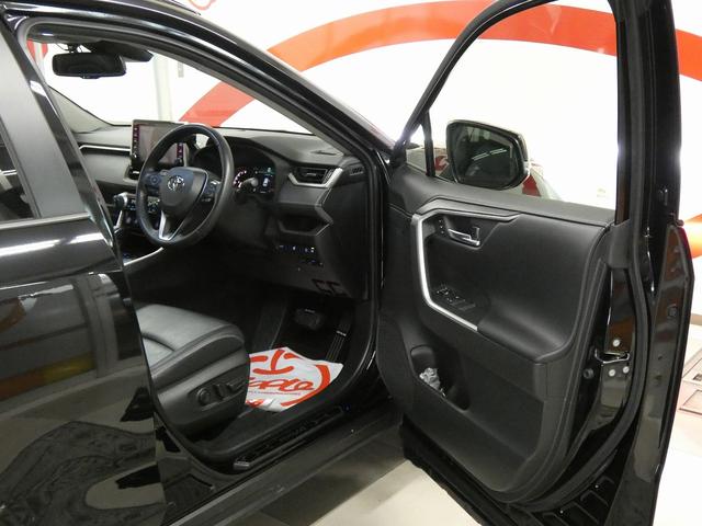 ＲＡＶ４ 　４ＷＤ　モデリスタフルエアロ　純正ディスプレイオーディオ　パノラミックビューモニター　パワーリアゲート　トヨタセーフティセンス　レーダークルーズコントロール　ブラインドスポットモニター　シートヒーター（25枚目）