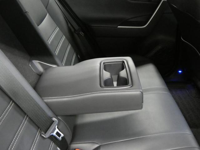 ＲＡＶ４ 　４ＷＤ　モデリスタフルエアロ　純正ディスプレイオーディオ　パノラミックビューモニター　パワーリアゲート　トヨタセーフティセンス　レーダークルーズコントロール　ブラインドスポットモニター　シートヒーター（28枚目）