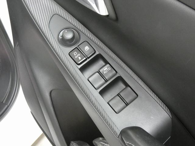 MAZDA DEMIO 13S BLACK LEATHER LIMITED