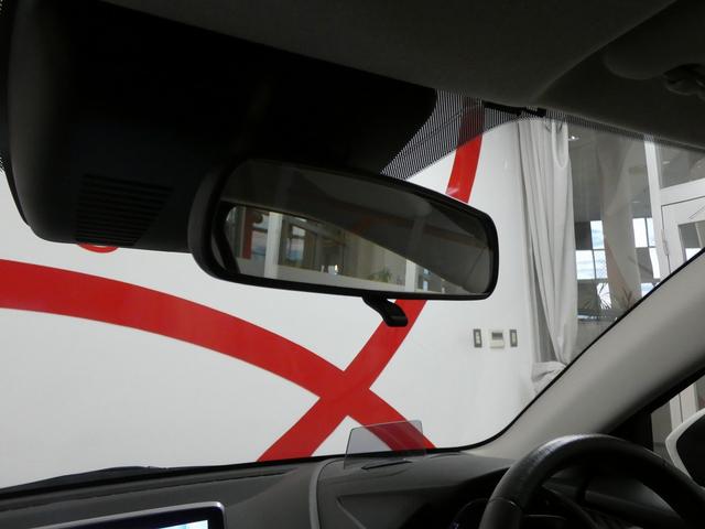 MAZDA DEMIO 13S BLACK LEATHER LIMITED