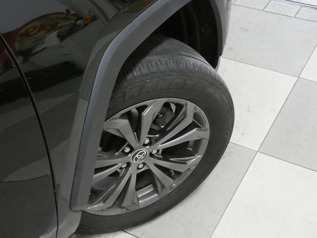 RAV4 G 4WD 寒冷地仕様 純正ディスプレイオーディオ フルセグテレビ パノラミックビューモニター パノラマルーフ パワーリアゲート 純正エンジンスターター ETC ドライブレコーダー トヨタセーフティセンス(10枚目)