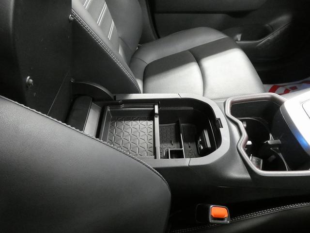 RAV4 G 4WD 寒冷地仕様 純正ディスプレイオーディオ フルセグテレビ パノラミックビューモニター パノラマルーフ パワーリアゲート 純正エンジンスターター ETC ドライブレコーダー トヨタセーフティセンス(43枚目)