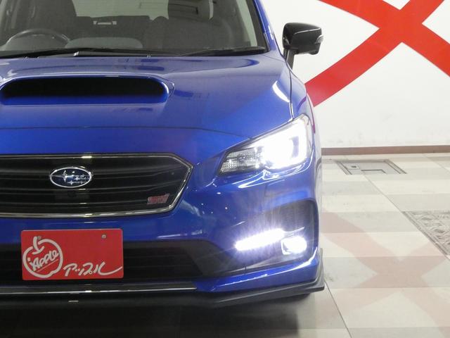 レヴォーグ 1.6STIスポーツアイサイト ブラックセレクション 4WD 純正ナビ フルセグテレビ クリアランスソナー STIフロント・リアスポイラー バックカメラ アイサイト レーダークルーズコントロール 純正アルミホイール シートヒーター デジタルインナーミラー(10枚目)