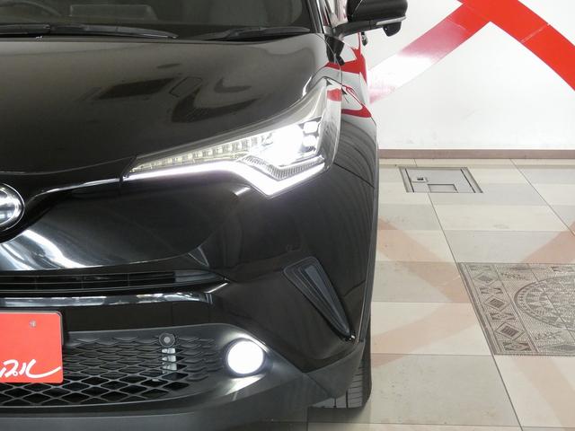Ｃ－ＨＲ Ｇ－Ｔ　４ＷＤ　社外ナビ　フルセグＴＶ　バックカメラ　Ｂｌｕｅｔｏｏｔｈ接続　ＬＥＤヘッドライト　ＥＴＣ　ドライブレコーダー　シートヒーター　レーダークルーズコントロール　ＢＳＭ　プリクラッシュセーフティ（6枚目）