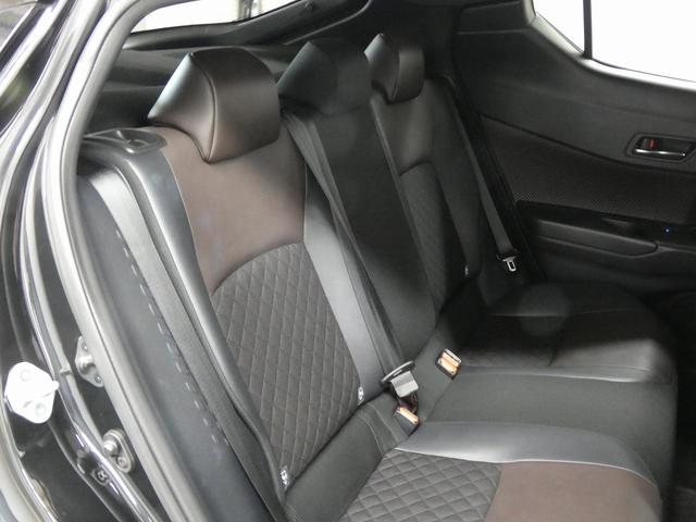 Ｃ－ＨＲ Ｇ－Ｔ　４ＷＤ　社外ナビ　フルセグＴＶ　バックカメラ　Ｂｌｕｅｔｏｏｔｈ接続　ＬＥＤヘッドライト　ＥＴＣ　ドライブレコーダー　シートヒーター　レーダークルーズコントロール　ＢＳＭ　プリクラッシュセーフティ（24枚目）