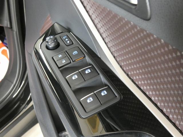 Ｃ－ＨＲ Ｇ－Ｔ　４ＷＤ　社外ナビ　フルセグＴＶ　バックカメラ　Ｂｌｕｅｔｏｏｔｈ接続　ＬＥＤヘッドライト　ＥＴＣ　ドライブレコーダー　シートヒーター　レーダークルーズコントロール　ＢＳＭ　プリクラッシュセーフティ（25枚目）