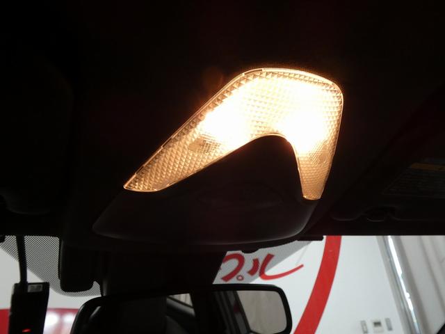 Ｃ－ＨＲ Ｇ－Ｔ　４ＷＤ　社外ナビ　フルセグＴＶ　バックカメラ　Ｂｌｕｅｔｏｏｔｈ接続　ＬＥＤヘッドライト　ＥＴＣ　ドライブレコーダー　シートヒーター　レーダークルーズコントロール　ＢＳＭ　プリクラッシュセーフティ（52枚目）