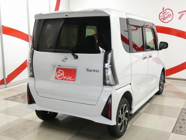 タント 　４ＷＤ　ダイハツ純正ディスプレイオーディオ　キー型エンジンスターター　フルセグテレビ　バックカメラ　両側パワースライドドア　純正アルミホイール　クリアランスソナー　アイドリングストップ　シートヒーター（51枚目）