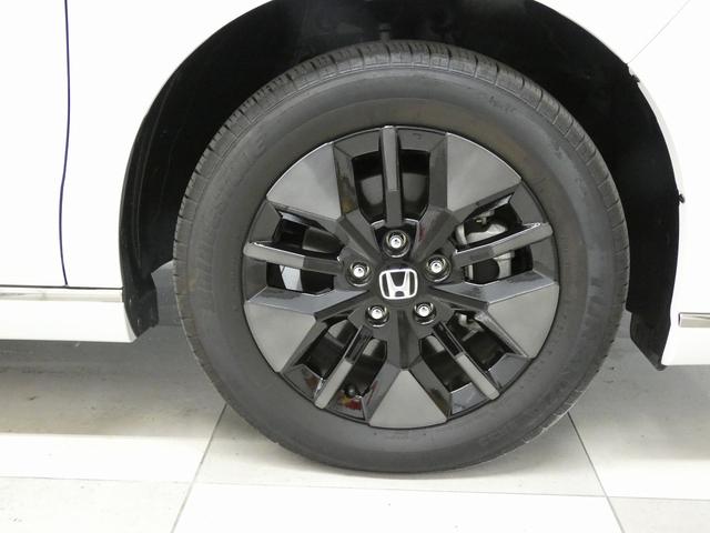 ステップワゴン スパーダ 4WD 11.4インチホンダコネクトナビ フルセグTV 全方位モニター 前後ドライブレコーダー ETC2.0 エンジンスターター付スマートキー ハーフレザーシート ホンダセンシング パワーバックドア(9枚目)