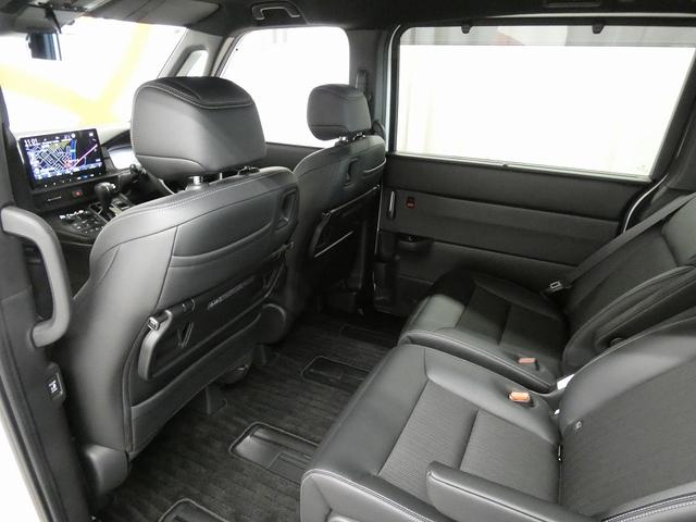 ステップワゴン スパーダ 4WD 11.4インチホンダコネクトナビ フルセグTV 全方位モニター 前後ドライブレコーダー ETC2.0 エンジンスターター付スマートキー ハーフレザーシート ホンダセンシング パワーバックドア(44枚目)