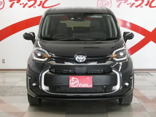 シエンタ ハイブリッドZ 4WD 寒冷地仕様 純正10インチディスプレイオーディオ フルセグTV パノラミックビューモニター 両側電動スライドドア モデリスタアーバンテックギア ETC シートヒーター トヨタセーフティセンス(6枚目)