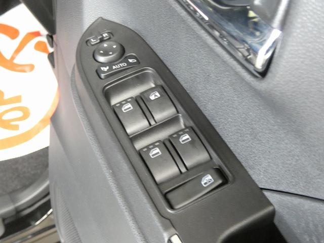 タント カスタムRS 4WD 1オーナー 9インチ純正ディスプレイオーディオ フルセグTV バックカメラ Bluetoot 両側電動スライドドア LEDヘッドライト シートヒーター ビルトインETC スマートアシストIII(26枚目)