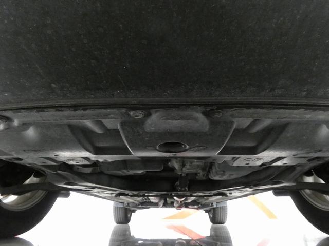 エクストレイル ２０Ｘ　エマージェンシーブレーキパッケージ　４ＷＤ　純正ナビ　ＥＴＣ　ドライブレコーダー　シートヒーター　ＨＩＤヘッドライト　フォグランプ　クリアランスソナー　横滑り防止機能　プッシュスタート　スマートキー（10枚目）