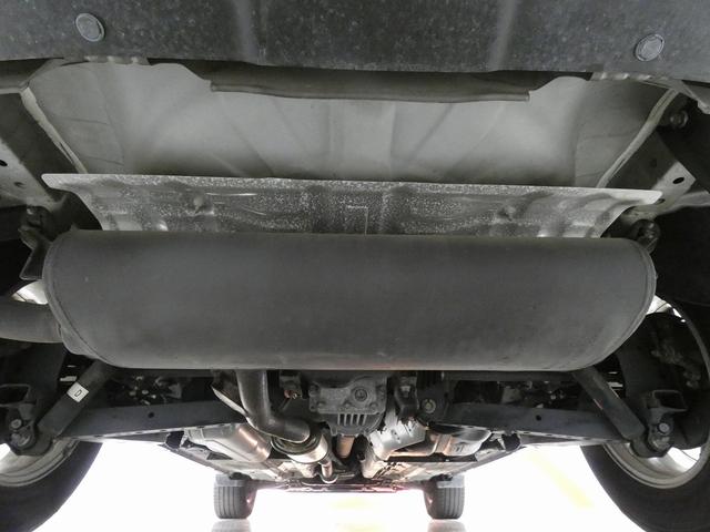 エクストレイル ２０Ｘ　エマージェンシーブレーキパッケージ　４ＷＤ　純正ナビ　ＥＴＣ　ドライブレコーダー　シートヒーター　ＨＩＤヘッドライト　フォグランプ　クリアランスソナー　横滑り防止機能　プッシュスタート　スマートキー（11枚目）