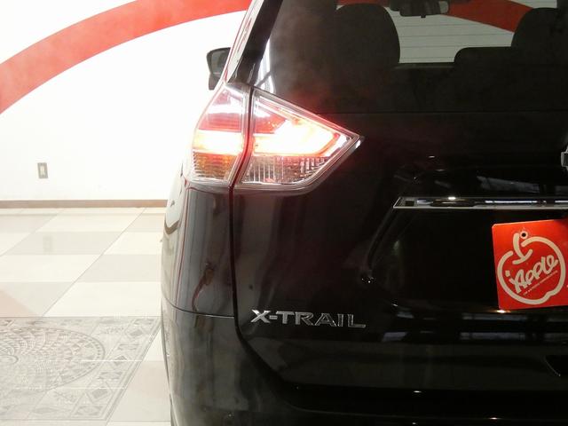 エクストレイル ２０Ｘ　エマージェンシーブレーキパッケージ　４ＷＤ　純正ナビ　ＥＴＣ　ドライブレコーダー　シートヒーター　ＨＩＤヘッドライト　フォグランプ　クリアランスソナー　横滑り防止機能　プッシュスタート　スマートキー（54枚目）