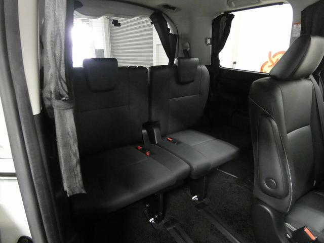 エスクァイア Gi 4WD TRDエアロ 純正大型ナビ フルセグTV バックカメラ 後席フリップダウンモニター 寒冷地仕様 シートヒーター 両側電動スライドドア 純正エンジンスターター ドライブレコーダー(27枚目)