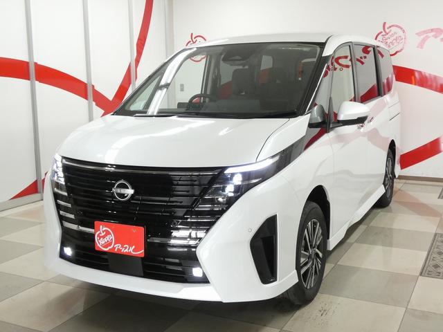 セレナ ハイウェイスターV 4WD 日産コネクトナビ フルセグTV アラウンドビューモニター プロパイロット LEDヘッドライト ハンズフリー両側電動スライドドア 本革巻ステアリング ステアリングヒーター シートヒーター(5枚目)