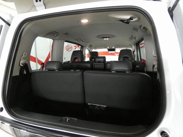 セレナ ハイウェイスターV 4WD 日産コネクトナビ フルセグTV アラウンドビューモニター プロパイロット LEDヘッドライト ハンズフリー両側電動スライドドア 本革巻ステアリング ステアリングヒーター シートヒーター(17枚目)