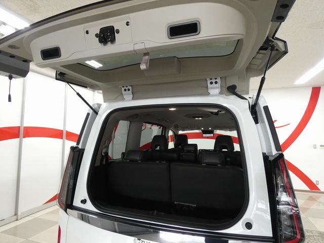セレナ ハイウェイスターV 4WD 日産コネクトナビ フルセグTV アラウンドビューモニター プロパイロット LEDヘッドライト ハンズフリー両側電動スライドドア 本革巻ステアリング ステアリングヒーター シートヒーター(18枚目)