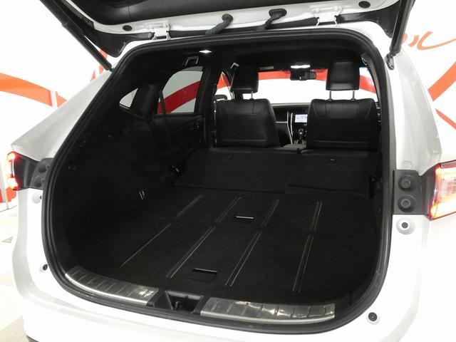 ハリアー プレミアム 4WD 後期型 寒冷地仕様 パワーバックドア バックカメラ ETC 社外ナビ フルセグTV パワーシート レーダークルーズコントロール クリアランスソナー レーンキープアシスト AC100V(17枚目)