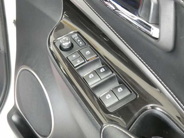 ハリアー プレミアム 4WD 後期型 寒冷地仕様 パワーバックドア バックカメラ ETC 社外ナビ フルセグTV パワーシート レーダークルーズコントロール クリアランスソナー レーンキープアシスト AC100V(30枚目)