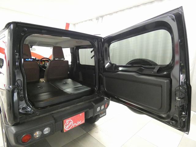 ジムニー ＸＣ　４ＷＤ　５ＭＴ　オートクルーズコントロール　レーンアシスト　ディスプレイオーディオ　Ｂｌｕｅｔｏｏｔｈ接続　衝突被害軽減システム　オートライト　ＬＥＤヘッドランプ　電動格納ミラー　シートヒーター（10枚目）