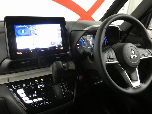 デリカミニ Ｔ　４ＷＤ　ドライブレコーダー　バックカメラ　両側スライド・片側電動　ナビ　ＴＶ　レーンアシスト　衝突被害軽減システム　オートライト　ＬＥＤヘッドランプ　スマートキー　アイドリングストップ　電動格納ミラー（3枚目）