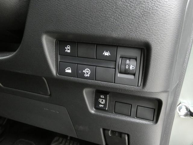 デリカミニ Ｔ　４ＷＤ　ドライブレコーダー　バックカメラ　両側スライド・片側電動　ナビ　ＴＶ　レーンアシスト　衝突被害軽減システム　オートライト　ＬＥＤヘッドランプ　スマートキー　アイドリングストップ　電動格納ミラー（9枚目）