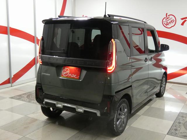 デリカミニ Ｔ　４ＷＤ　ドライブレコーダー　バックカメラ　両側スライド・片側電動　ナビ　ＴＶ　レーンアシスト　衝突被害軽減システム　オートライト　ＬＥＤヘッドランプ　スマートキー　アイドリングストップ　電動格納ミラー（14枚目）
