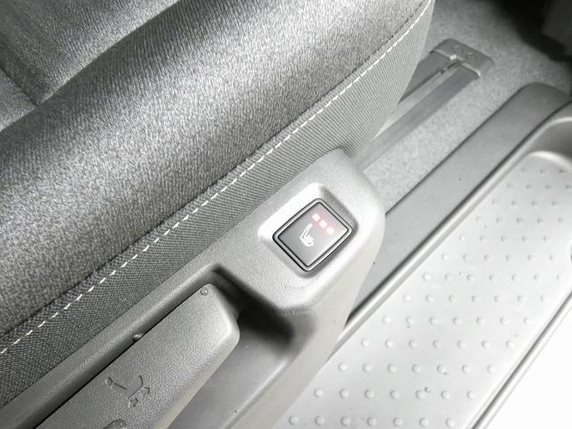 セレナ ハイウェイスターＶ　４ＷＤ　純正ナビ　アラウンドビューモニター　フルセグＴＶ　　Ｂｌｕｅｔｏｏｔｈ接続　両側パワースライドドア　プロパイロット　レーダークルーズコントロール　インテリジェントルームミラー　シートヒーター（39枚目）