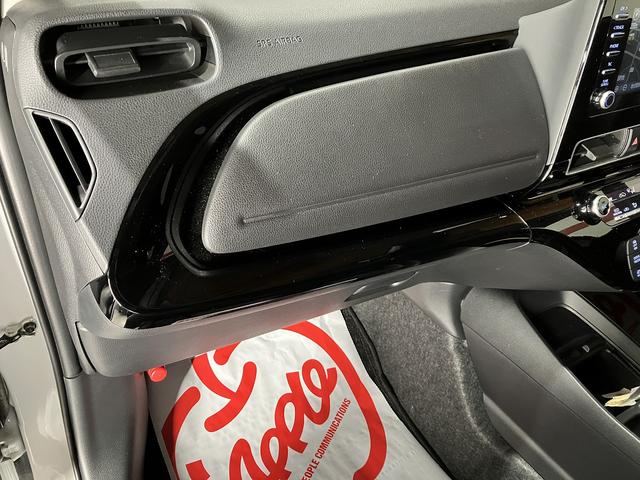 アクア Ｘ　４ＷＤ　ドライブレコーダー　ＥＴＣ　バックカメラ　ナビ　オートクルーズコントロール　レーンアシスト　衝突被害軽減システム　オートマチックハイビーム　オートライト　ＬＥＤヘッドランプ　スマートキー（50枚目）