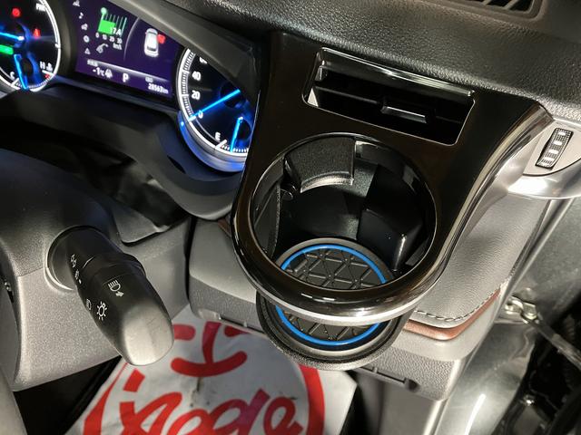 ハリアーハイブリッド G 4WD モデリスタエアロ デジタルインナーミラー ETC バックカメラ クリアランスソナー オートクルーズコントロール パワーシート 衝突被害軽減システム LEDヘッドランプ 電動リアゲート(44枚目)