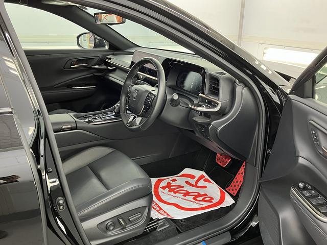 クラウンスポーツ Ｚ　４ＷＤ　全周囲カメラ　クリアランスソナー　オートクルーズコントロール　レーンアシスト　パワーシート　パークアシスト　衝突被害軽減システム　サンルーフ　ナビ　ＴＶ　オートマチックハイビーム（47枚目）