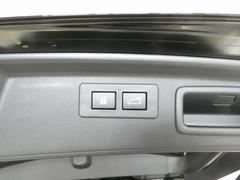 �־���ΰ¿�����������Ź�Ǥϡ���Ĺ����������Ե�Υ��������ޤ��ݾ��פ��ޤ�����ͭ���ݾڡ��ּ�ˤ��ۤʤ�ޤ����ݾڤ�����Ǥ��������������ޤ��� 3