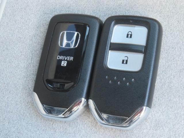 フィット e:HEVホーム 純正メモリーナビ フルセグ バックカメラ Bluetooth  シートヒーター スマートキー(10枚目)