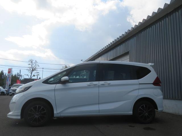 フリード G 純正ナビ クルーズコントロール バックカメラ ETC エンジンスターター CDDVD再生 フルセグTV 片側電動スライドドア LEDヘッドライト ワンオーナー シートヒーター Bluetooth(5枚目)