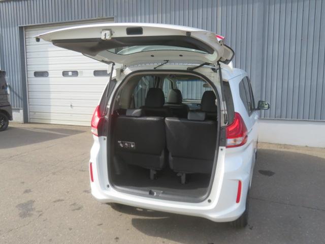 フリード G 純正ナビ クルーズコントロール バックカメラ ETC エンジンスターター CDDVD再生 フルセグTV 片側電動スライドドア LEDヘッドライト ワンオーナー シートヒーター Bluetooth(12枚目)