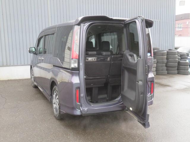 ステップワゴンスパーダ スパーダ・クールスピリット 純正メモリーナビ Bluetooth クルーズコントロール バックカメラ ETC エンジンスターター CDDVD再生 フルセグTV 両側電動スライドドア LEDヘッドライト シートヒーター(13枚目)