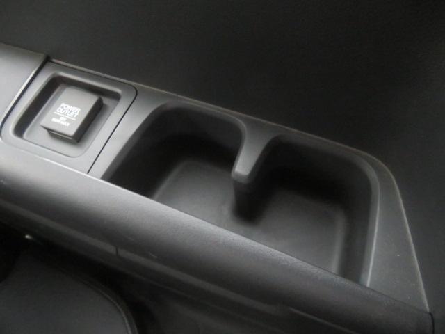 ステップワゴンスパーダ スパーダ・クールスピリット 純正メモリーナビ Bluetooth クルーズコントロール バックカメラ ETC エンジンスターター CDDVD再生 フルセグTV 両側電動スライドドア LEDヘッドライト シートヒーター(58枚目)