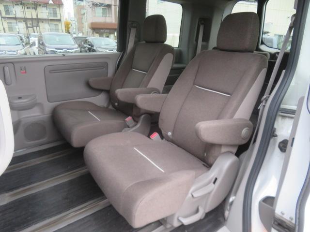 ステップワゴン Gホンダセンシング 純正メモリーナビ フルセグ バックカメラ Bluetooth エンジンスターター ETC スマートキー(17枚目)