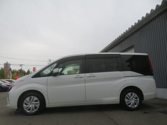 ステップワゴン Gホンダセンシング 純正メモリーナビ フルセグ バックカメラ Bluetooth エンジンスターター ETC スマートキー(22枚目)