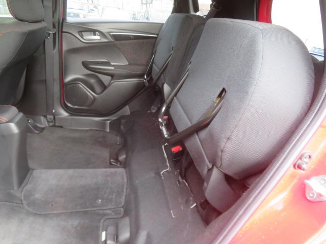 フィットハイブリッド Sパッケージ 純正メモリーナビ ワンセグ バックカメラ Bluetooth エンジンスターター ドライブレコーダー ETC スマートキー(20枚目)