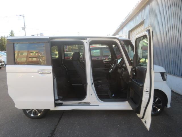 Ｎ－ＢＯＸカスタム Ｇ・Ｌホンダセンシング　ワンオーナー　純正メモリーナビ　フルセグ　バックカメラ　ドライブレコーダー　エンジンスターター　ＥＴＣ　シートヒーター　電動スライドドア（30枚目）