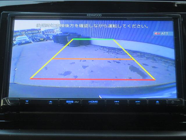 フィット ｅ：ＨＥＶベーシック　社外メモリーナビ　ワンセグ　バックカメラ　ＥＴＣ　スマートキー（8枚目）