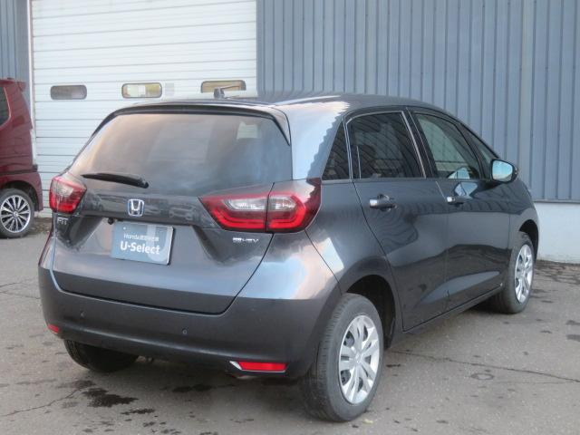 フィット ｅ：ＨＥＶベーシック　社外メモリーナビ　ワンセグ　バックカメラ　ＥＴＣ　スマートキー（28枚目）