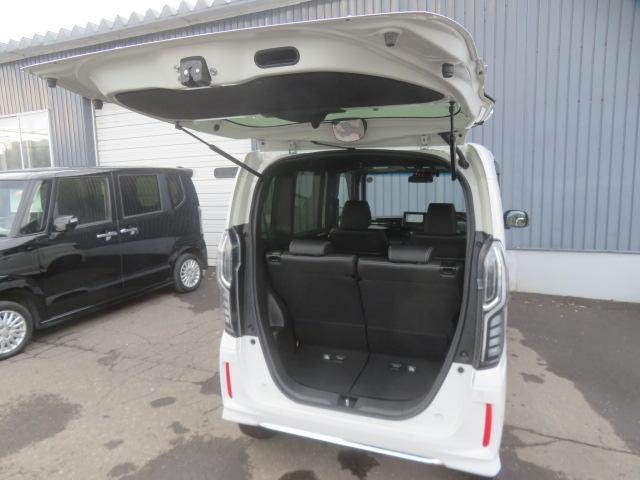 Ｎ－ＢＯＸカスタム Ｌターボ　純正メモリーナビ　Ｂｌｕｅｔｏｏｔｈ　クルーズコントロール　バックカメラ　ＥＴＣ　フルセグＴＶ　両側電動スライドドア　ＬＥＤヘッドライト　シートヒーター　ＣＤＤＶＤ再生　ドライブレコーダー（12枚目）