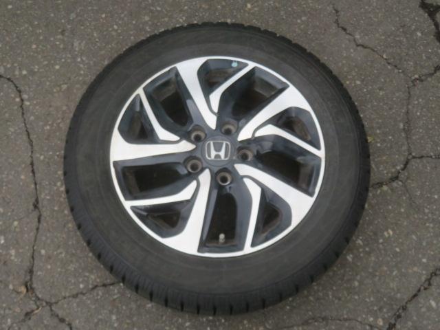 ステップワゴンスパーダ スパーダ　メモリーナビ　バックカメラ　フルセグＴＶ　ＤＶＤ再生　純正エンジンスターター　　冬タイヤ　ＥＴＣ　ＬＥＤヘッドライト　ワンオーナー　ブルートゥース　ミラーヒーター　４ＷＤ（8枚目）