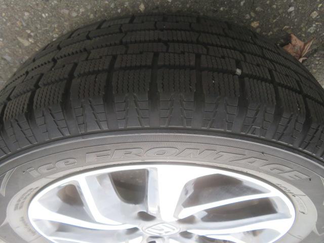 ステップワゴンスパーダ スパーダ　メモリーナビ　バックカメラ　フルセグＴＶ　ＤＶＤ再生　純正エンジンスターター　　冬タイヤ　ＥＴＣ　ＬＥＤヘッドライト　ワンオーナー　ブルートゥース　ミラーヒーター　４ＷＤ（9枚目）