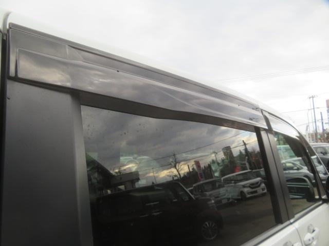 ステップワゴンスパーダ スパーダ　メモリーナビ　バックカメラ　フルセグＴＶ　ＤＶＤ再生　純正エンジンスターター　　冬タイヤ　ＥＴＣ　ＬＥＤヘッドライト　ワンオーナー　ブルートゥース　ミラーヒーター　４ＷＤ（22枚目）