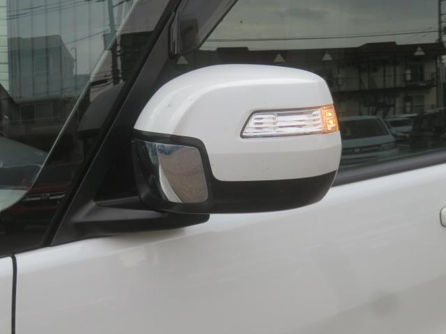 ステップワゴンスパーダ スパーダ　メモリーナビ　バックカメラ　フルセグＴＶ　ＤＶＤ再生　純正エンジンスターター　　冬タイヤ　ＥＴＣ　ＬＥＤヘッドライト　ワンオーナー　ブルートゥース　ミラーヒーター　４ＷＤ（23枚目）